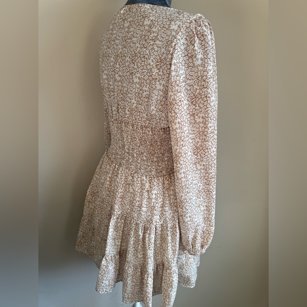 Princess Polly Cream Floral Smocked Mini Dress Long Sleeve Cottagecore Size 6 - Picture 3 of 7